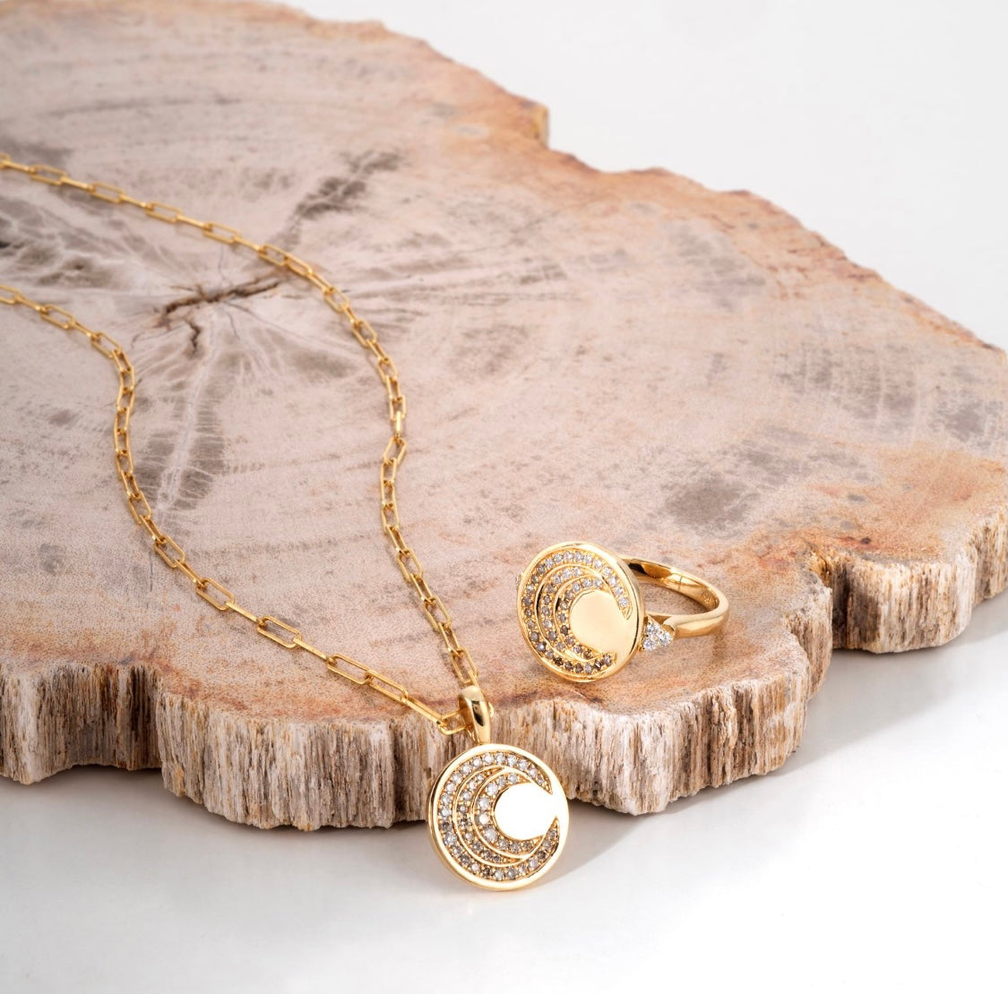Cosmo Coin Ring